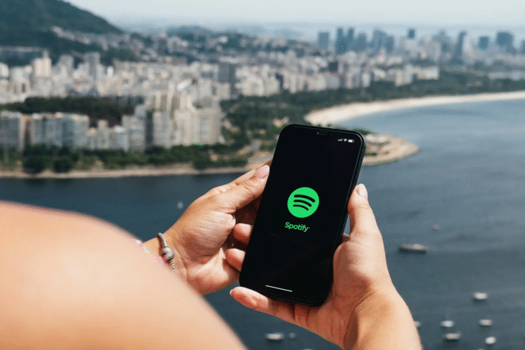 Spotify Kini Bisa Chat Langsung! Yuk,Cek Fiturnya