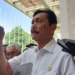 Luhut Tinjau Kesiapan Digitalisasi Bansos: Wujudkan Pelayanan Publik Anti Ribet!