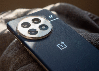 OnePlus 15 Dune: Warna Gurun yang Bikin Lo Ketagihan?