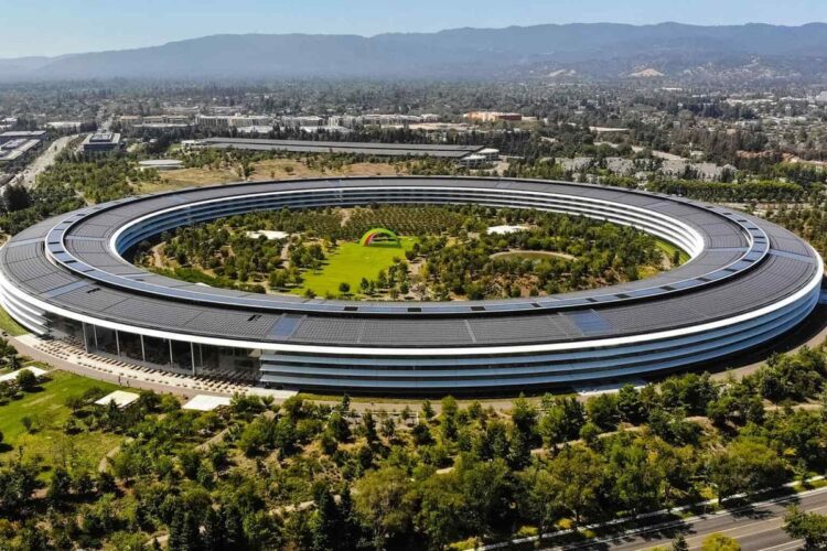 Apple Pastikan Misi ‘Karbon Nol’ 2030: Tak Cuma Janji, Tapi Bukti Nyata!