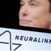 GILA! Elon Musk Bakal Produksi Ribuan Chip Otak Neuralink Mulai 2026