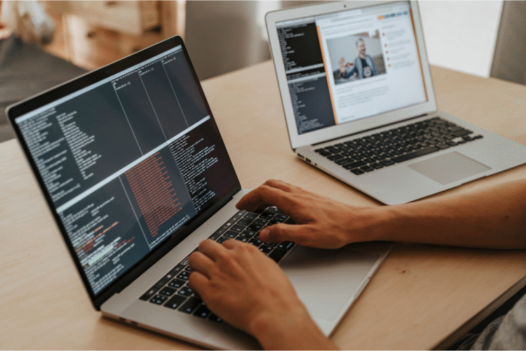 IDC Ramalkan Badai Harga PC 2026, Imbas Kelangkaan Chip Memori