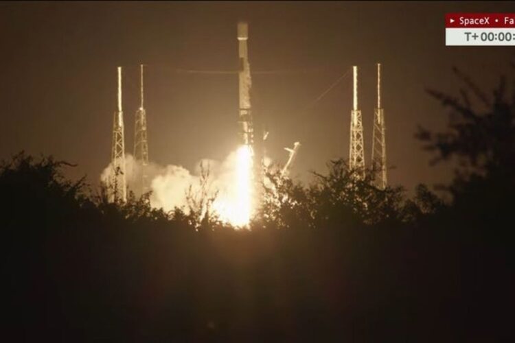 Bisakah AI Dikelola dari Luar Angkasa? Ambisi Terbaru Elon Musk Diungkap