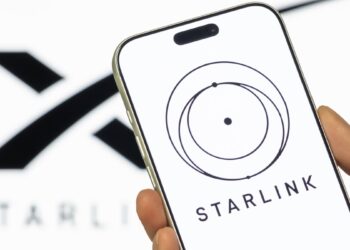 Bos SpaceX Punya Ide Gila: Pasang “Ketapel” Raksasa di Bulan Buat Lontarkan Satelit AI