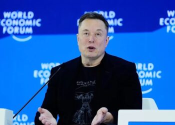 Elon Musk: “Nantikan Dunia di Mana Robot Lebih Banyak Daripada Manusia”