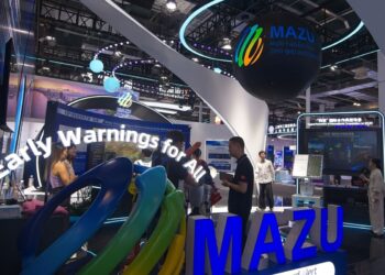 Langkah Efisiensi Berlanjut, Intel Kini Pangkas Karyawan Divisi Data Center