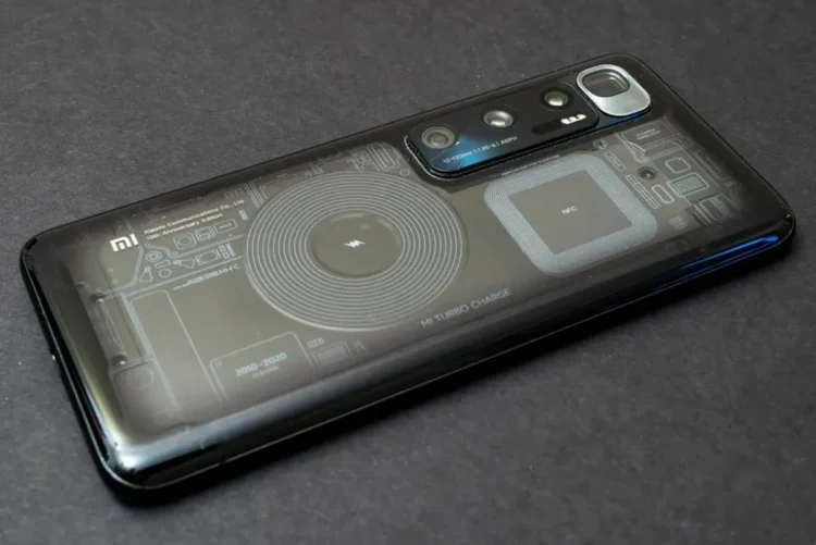 Xiaomi 18 Dikabarkan Bawa Lagi Desain Transparan, Terakhir Muncul 6 Tahun Lalu