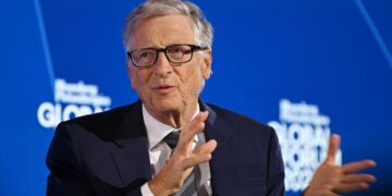 Bill Gates Desak Pemerintah Buat Aturan Ketat untuk Awasi AI, Ini Alasannya