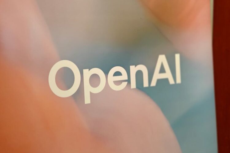 OpenAI Beli Startup Kamera Glass Imaging Rp 5,3 Triliun demi Kembangkan Perangkat AI
