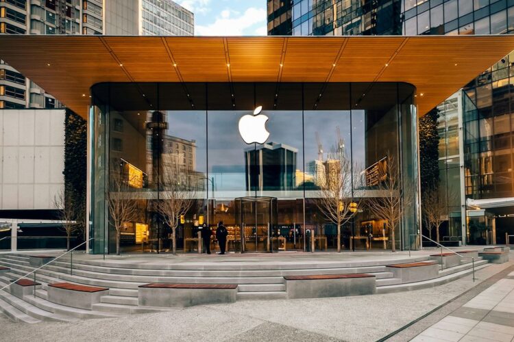 Aksi Protes Biaya Hidup Lumpuhkan Prancis, 2 Apple Store Turut Jadi Korban Penjarahan