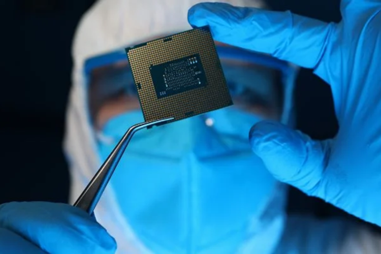 Riset AlScN China Sukses Tingkatkan Ketahanan Chip Memori Hingga 100 Kali Lipat