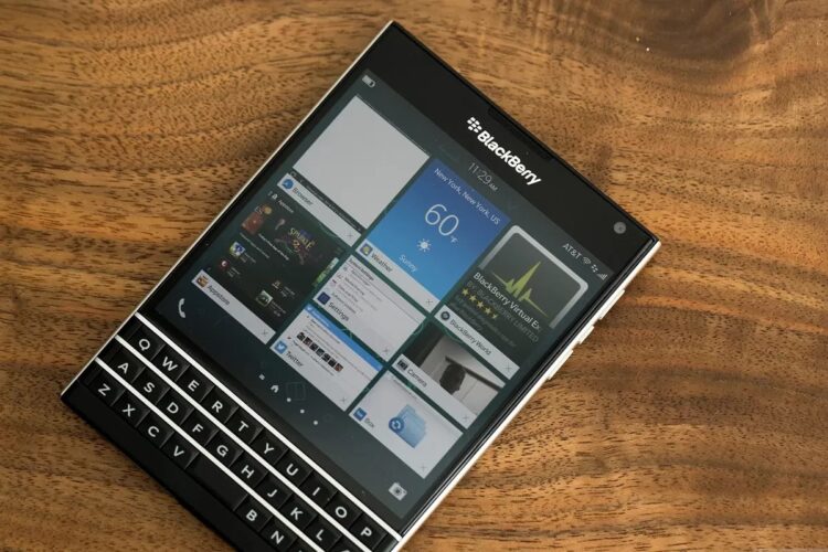 BlackBerry Passport Bangkit Lagi lewat Zinwa P26, Usung Android 14 dan Fitur DIY